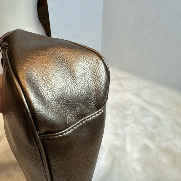 Croft and barrow bronze shoulder bag - Picture 9 of 11